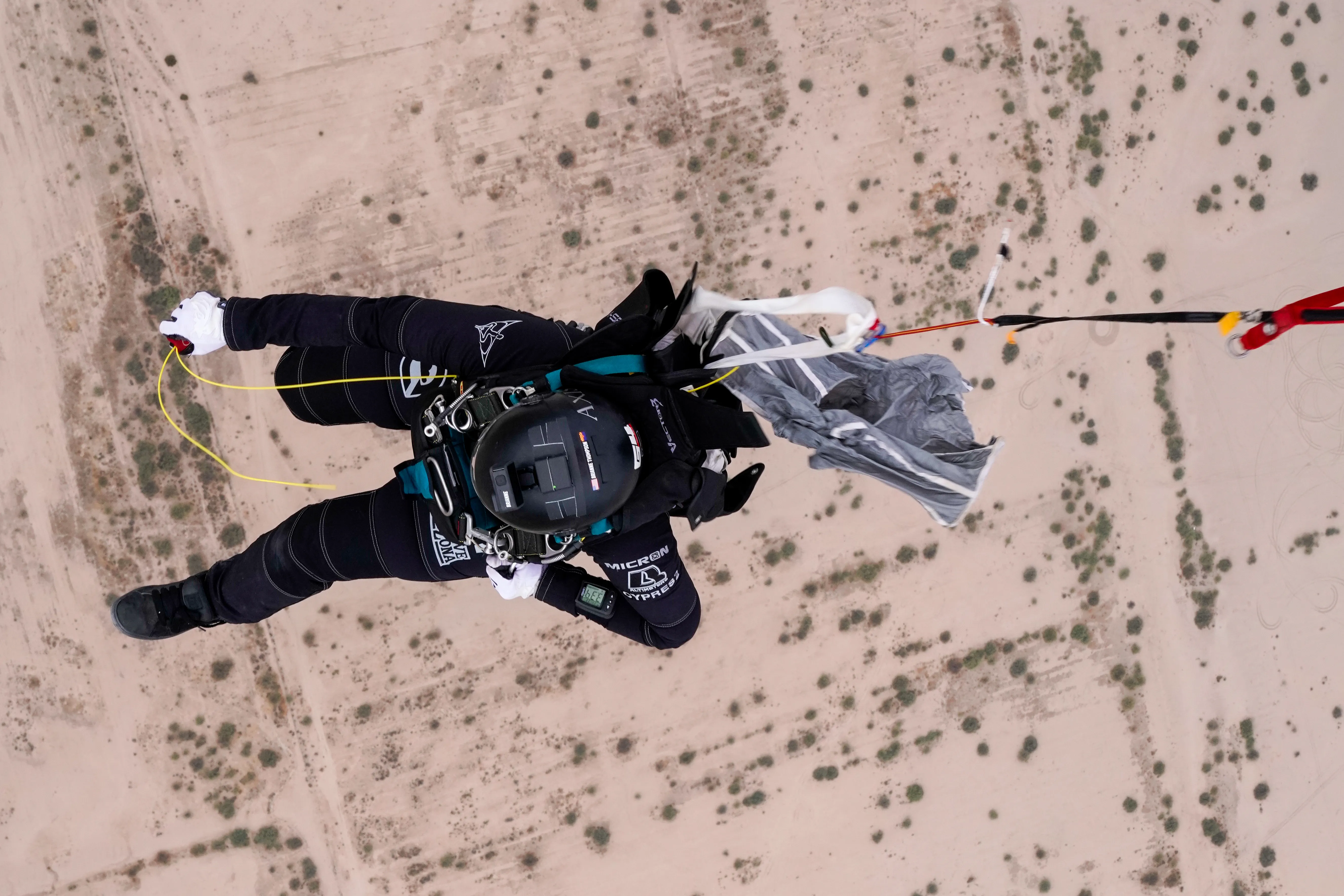 Sport Skydiving Training Hero - Centered Subject
